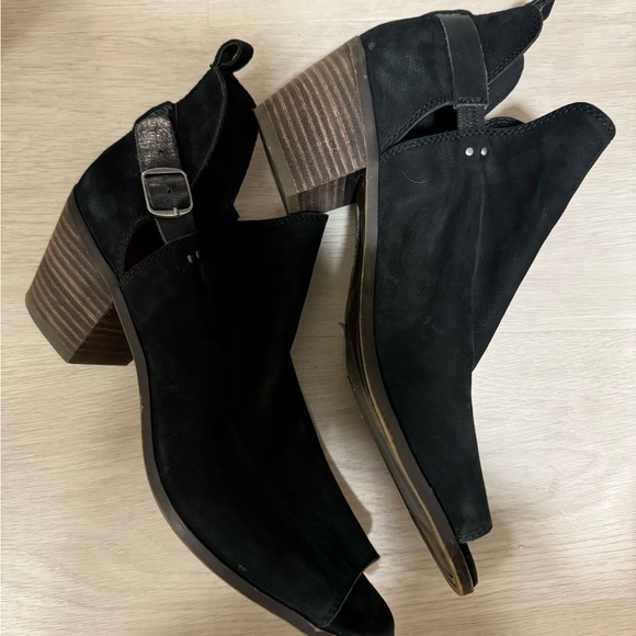 Lucky Brand Suede open toe low heel bootie size 8.5 - Picture 4 of 4